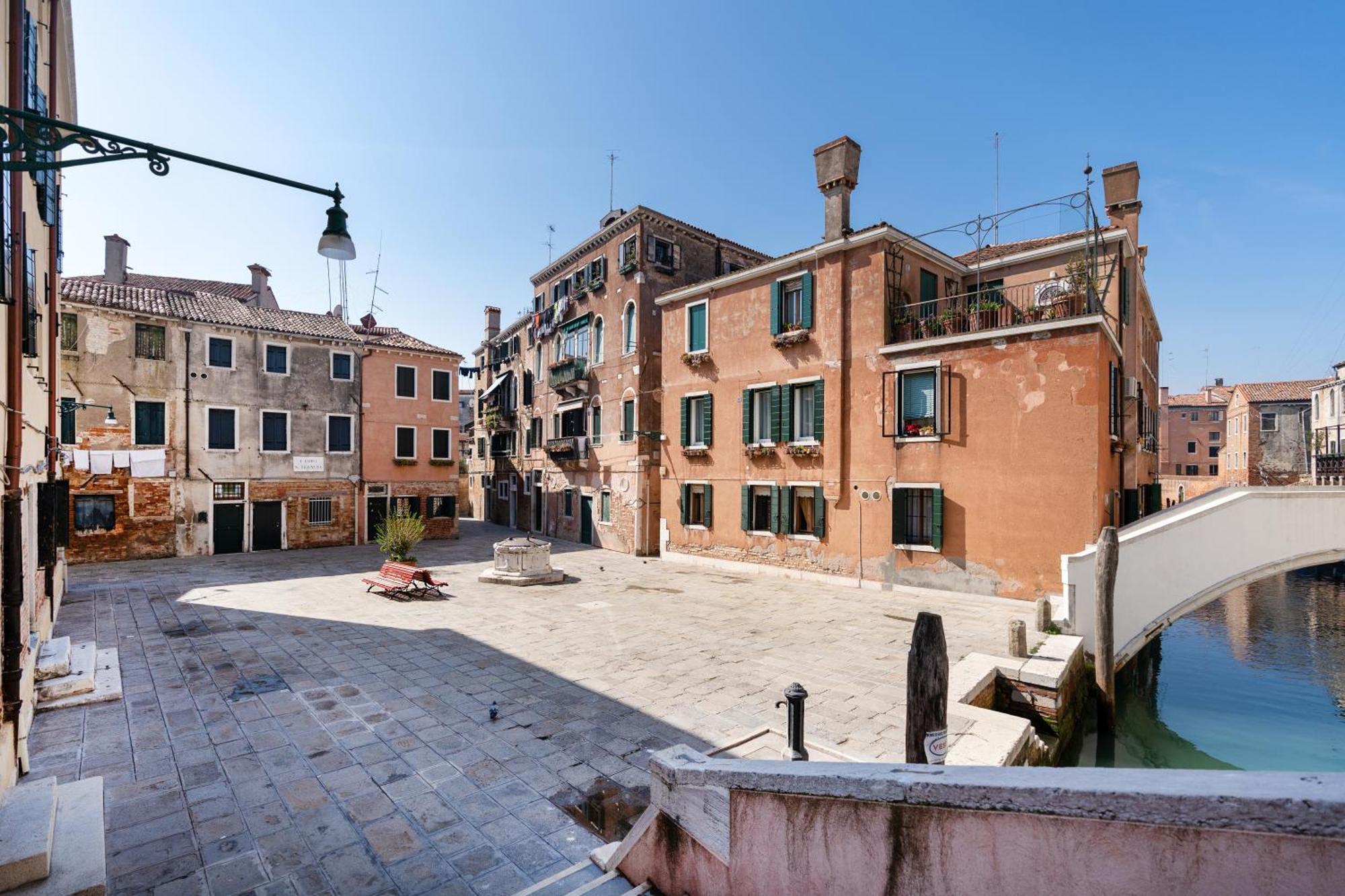 Elegante E Luminoso, Spazio Esterno Privato Venedig Exterior foto