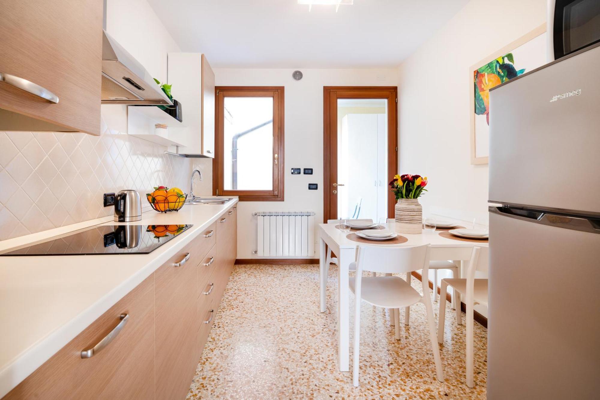 Elegante E Luminoso, Spazio Esterno Privato Venedig Exterior foto
