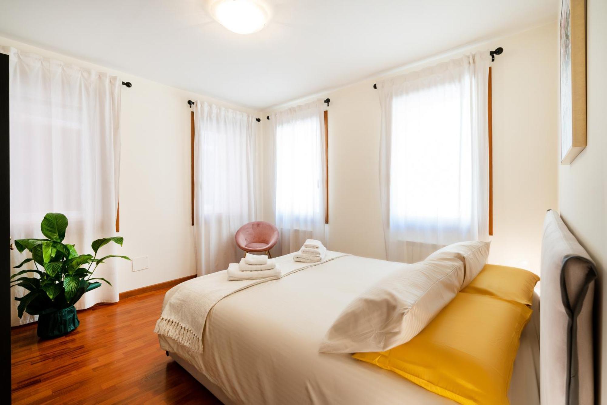 Elegante E Luminoso, Spazio Esterno Privato Venedig Exterior foto