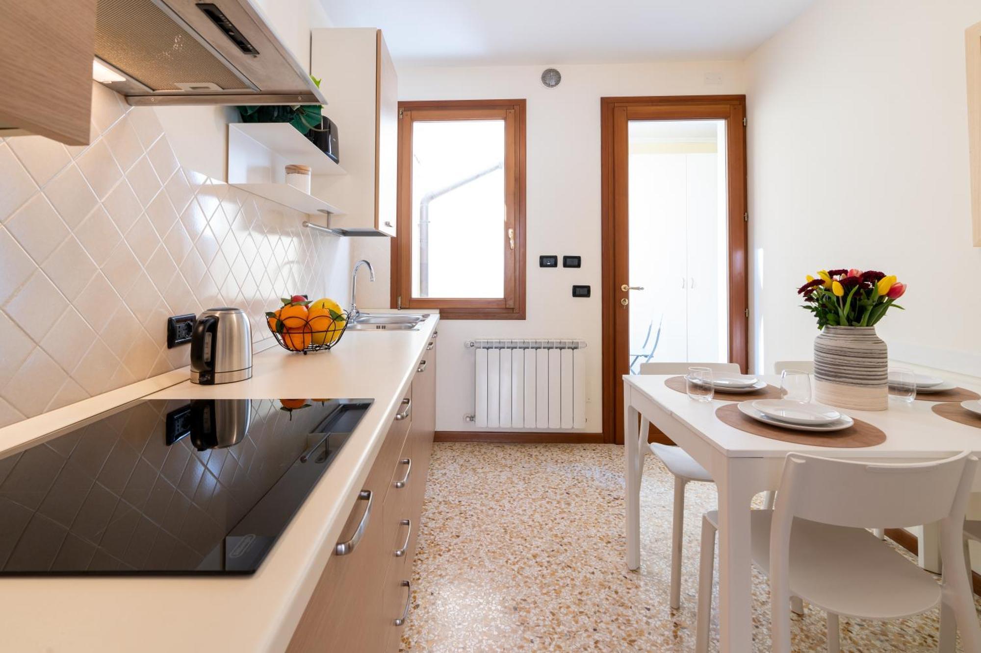 Elegante E Luminoso, Spazio Esterno Privato Venedig Exterior foto